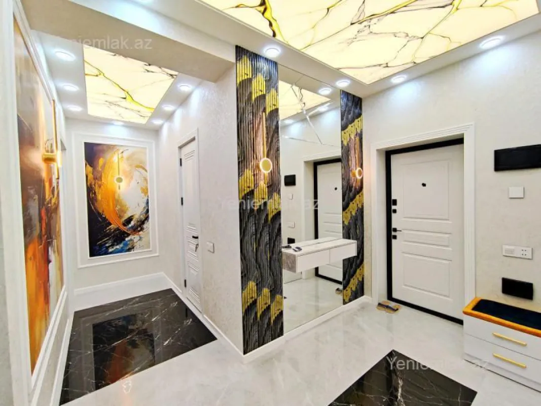 Satılır 3 otaqlı yeni tikili 95 m²