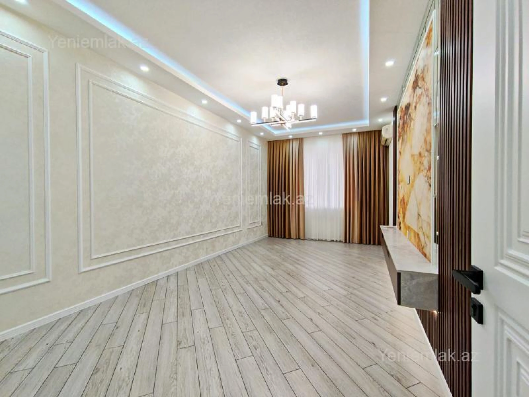 Satılır 3 otaqlı yeni tikili 95 m²