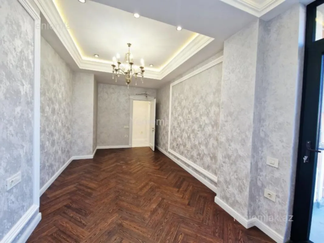 Satılır 3 otaqlı yeni tikili 107 m²