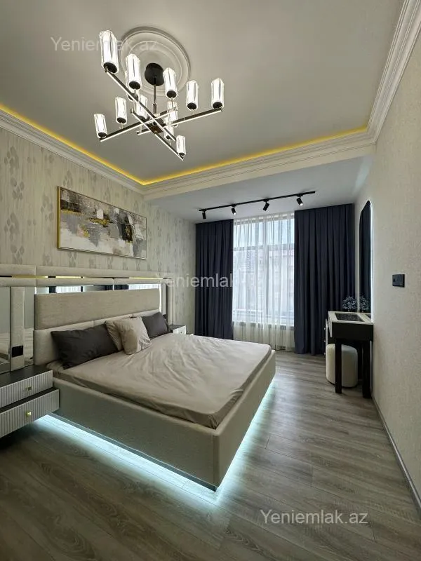 Satılır 2 otaqlı yeni tikili 85 m²