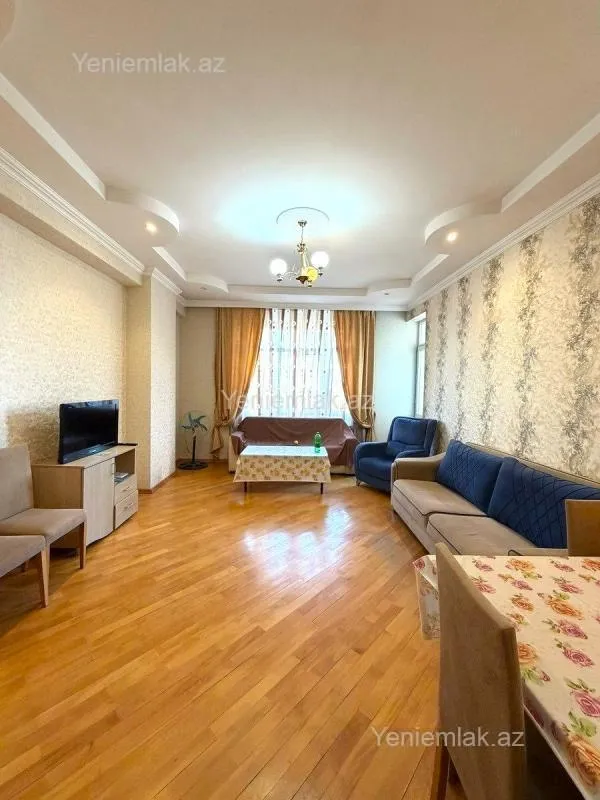 Satılır 2 otaqlı yeni tikili 95 m²