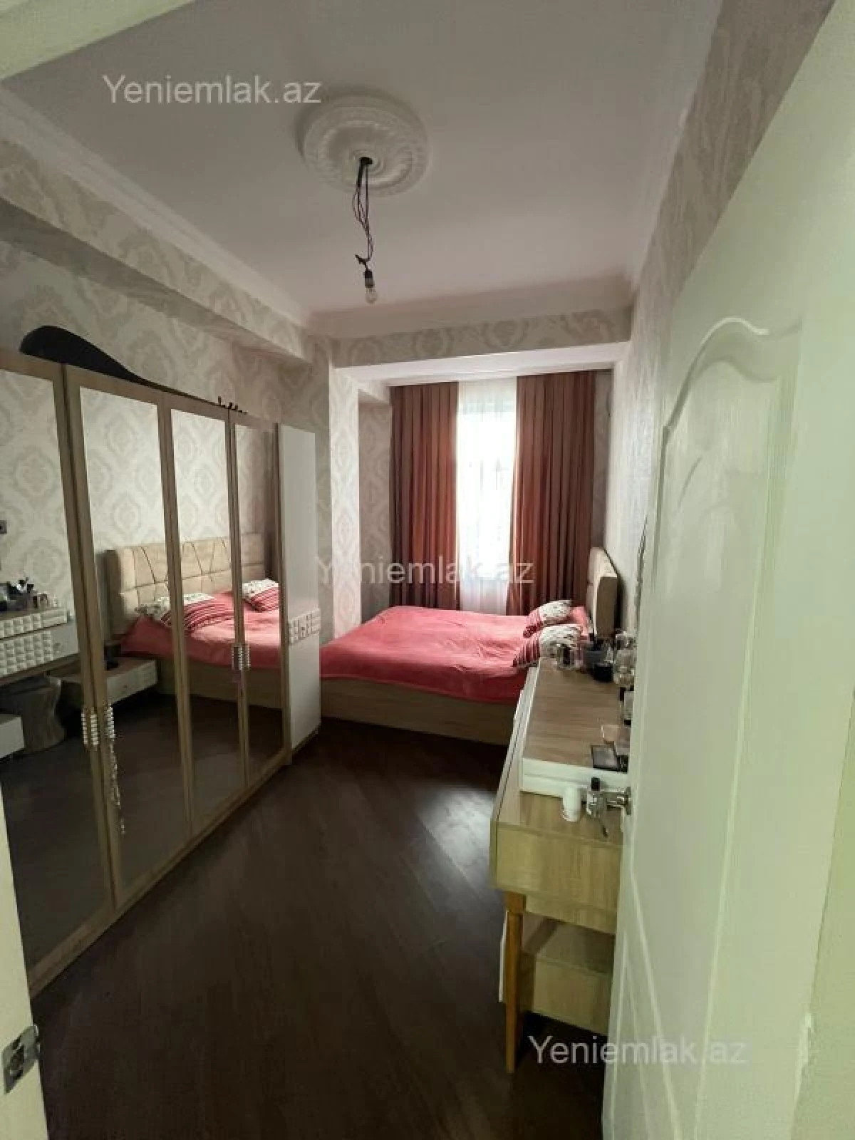 Satılır 3 otaqlı yeni tikili 64 m²