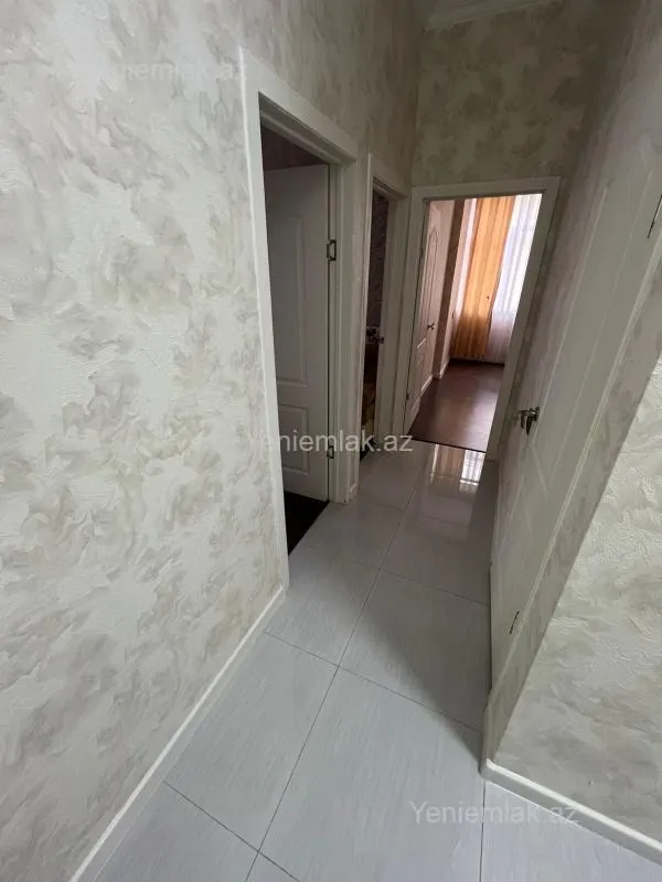 Satılır 3 otaqlı yeni tikili 64 m²