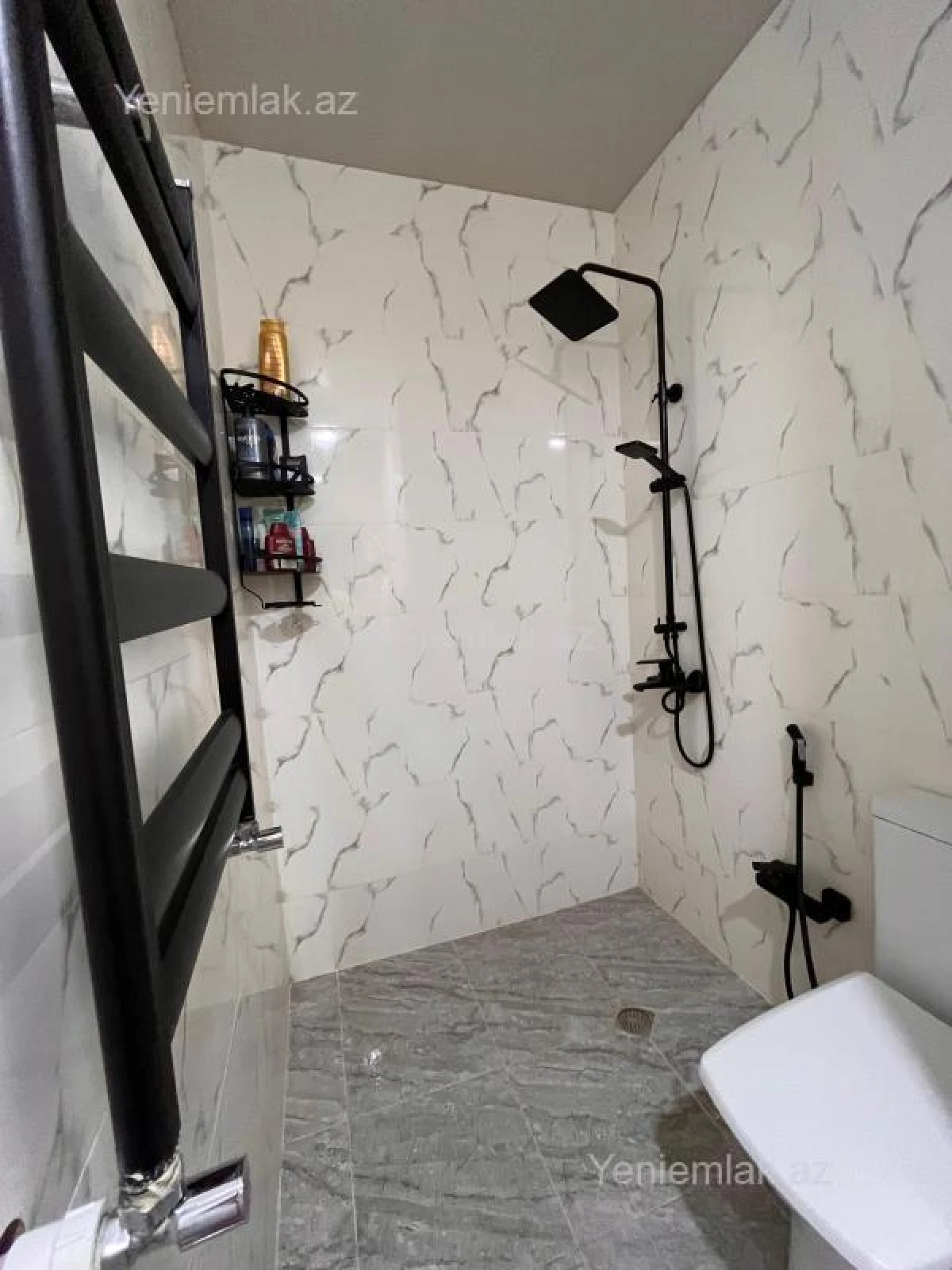 Satılır 3 otaqlı yeni tikili 76 m²