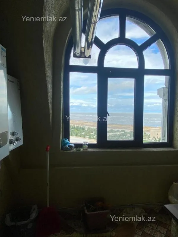 Satılır 4 otaqlı yeni tikili 143 m²