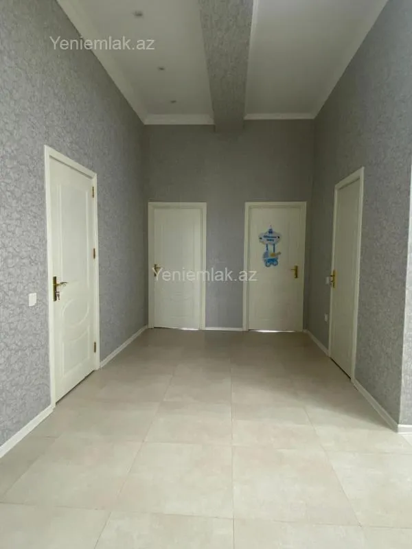 Satılır 4 otaqlı yeni tikili 143 m²