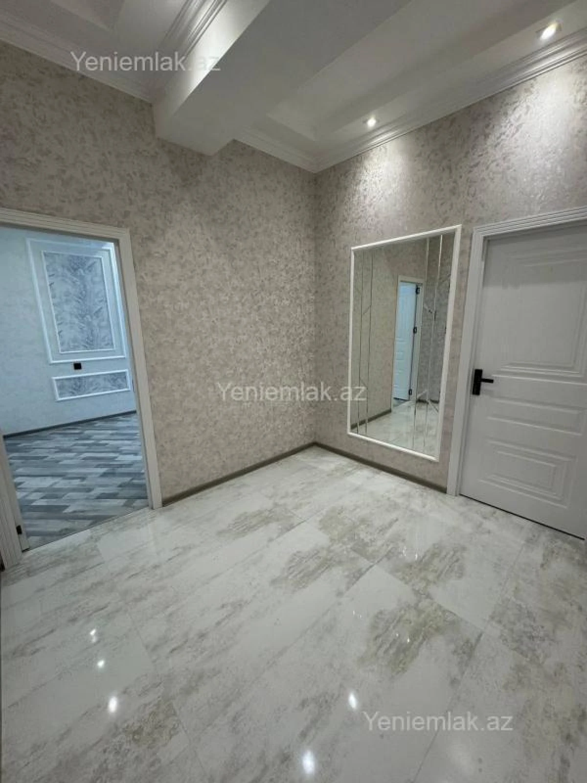 Satılır 2 otaqlı yeni tikili 63 m²