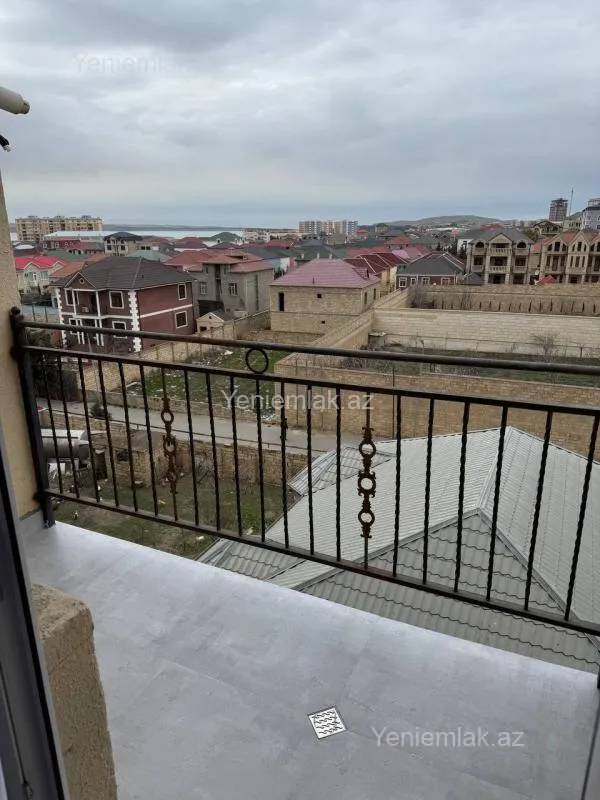 Satılır 2 otaqlı yeni tikili 63 m²