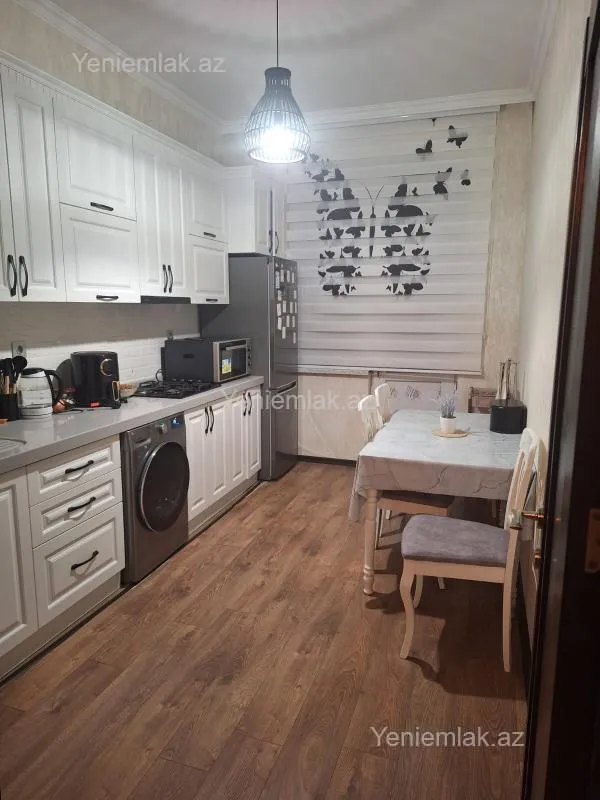 Satılır 3 otaqlı yeni tikili 87.7 m²