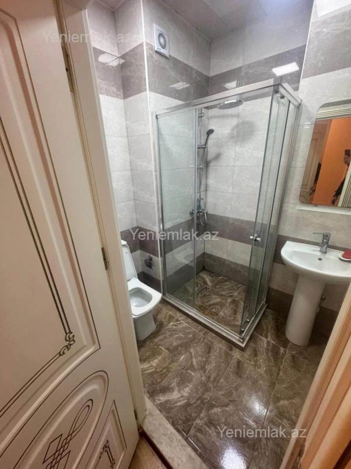 Satılır 3 otaqlı yeni tikili 98 m²