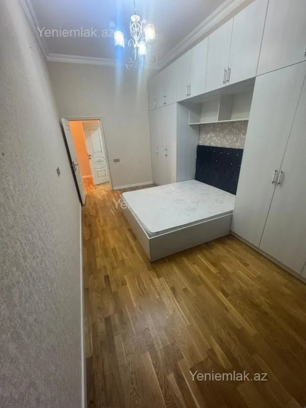 Satılır 3 otaqlı yeni tikili 98 m²