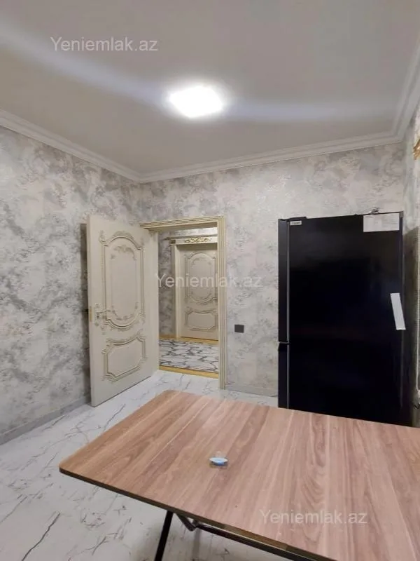 Satılır 3 otaqlı həyət evi 100 m²