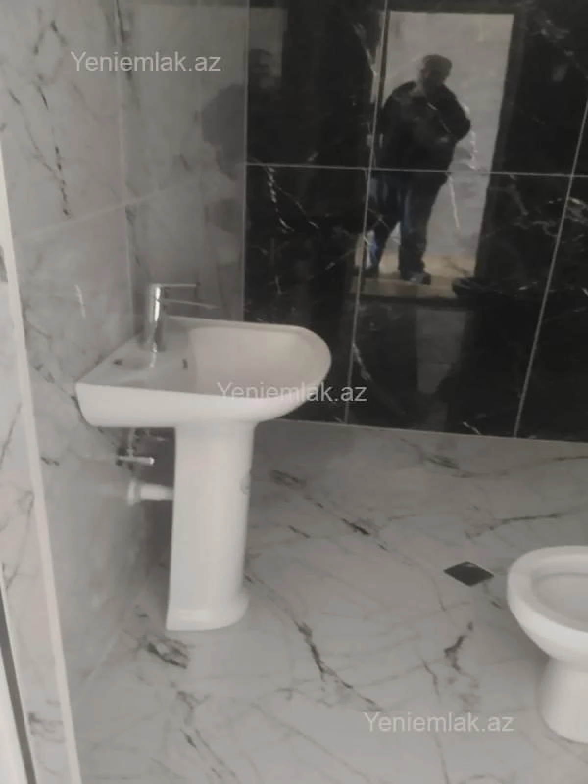 Satılır 2 otaqlı həyət evi 48 m²