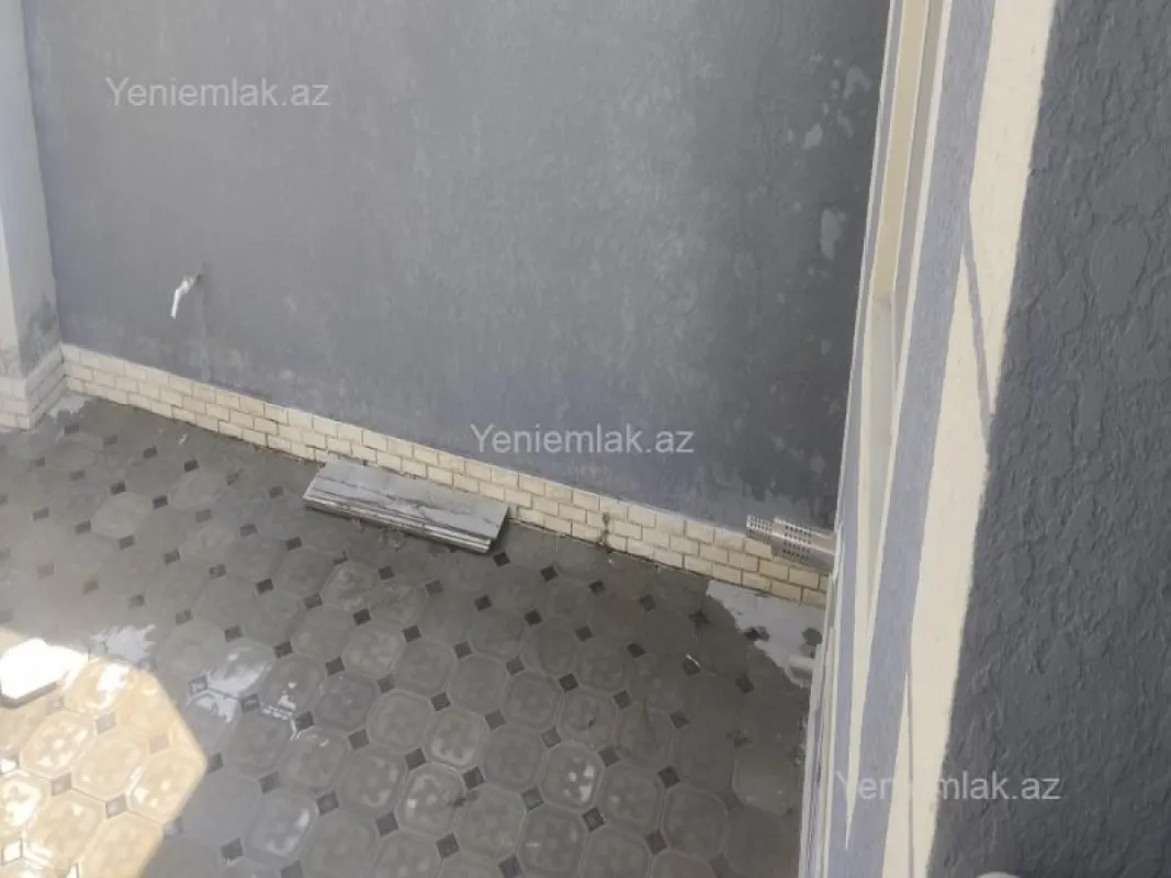 Satılır 2 otaqlı həyət evi 48 m²