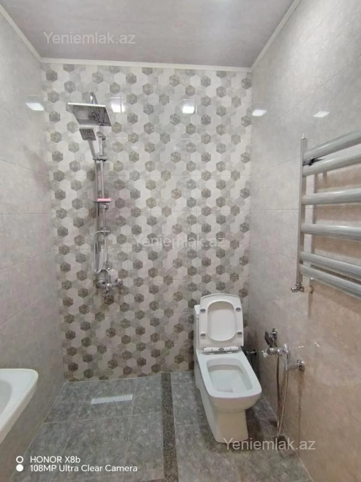 Satılır 2 otaqlı yeni tikili 78 m²