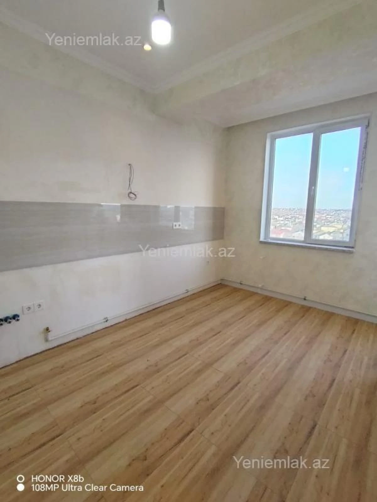 Satılır 2 otaqlı yeni tikili 78 m²