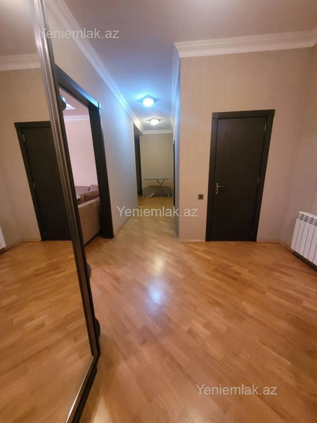 Satılır 3 otaqlı yeni tikili 153 m²