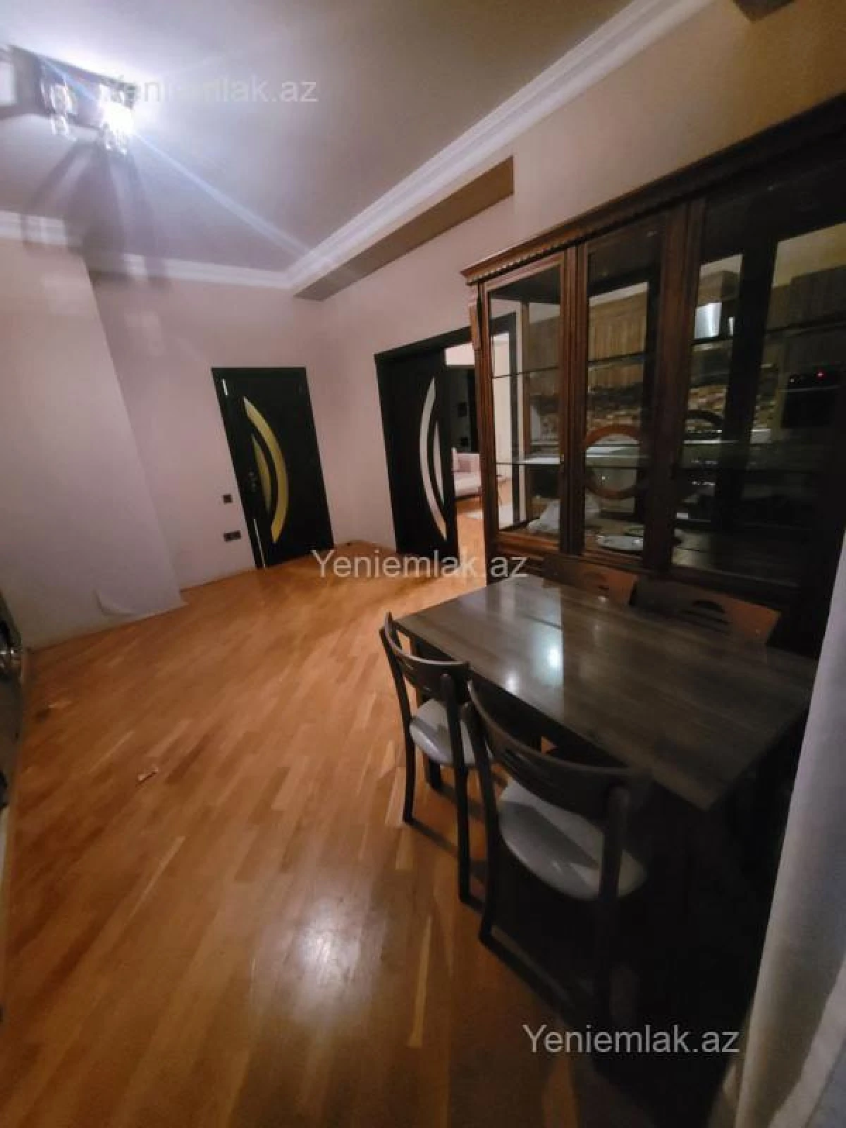 Satılır 3 otaqlı yeni tikili 153 m²