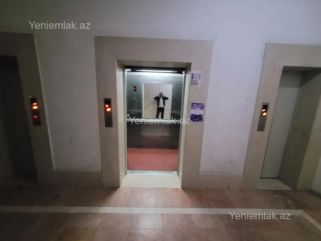 Satılır 3 otaqlı yeni tikili 153 m²