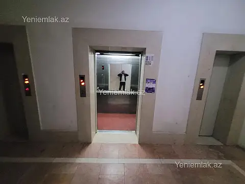 Satılır 3 otaqlı yeni tikili 153 m²