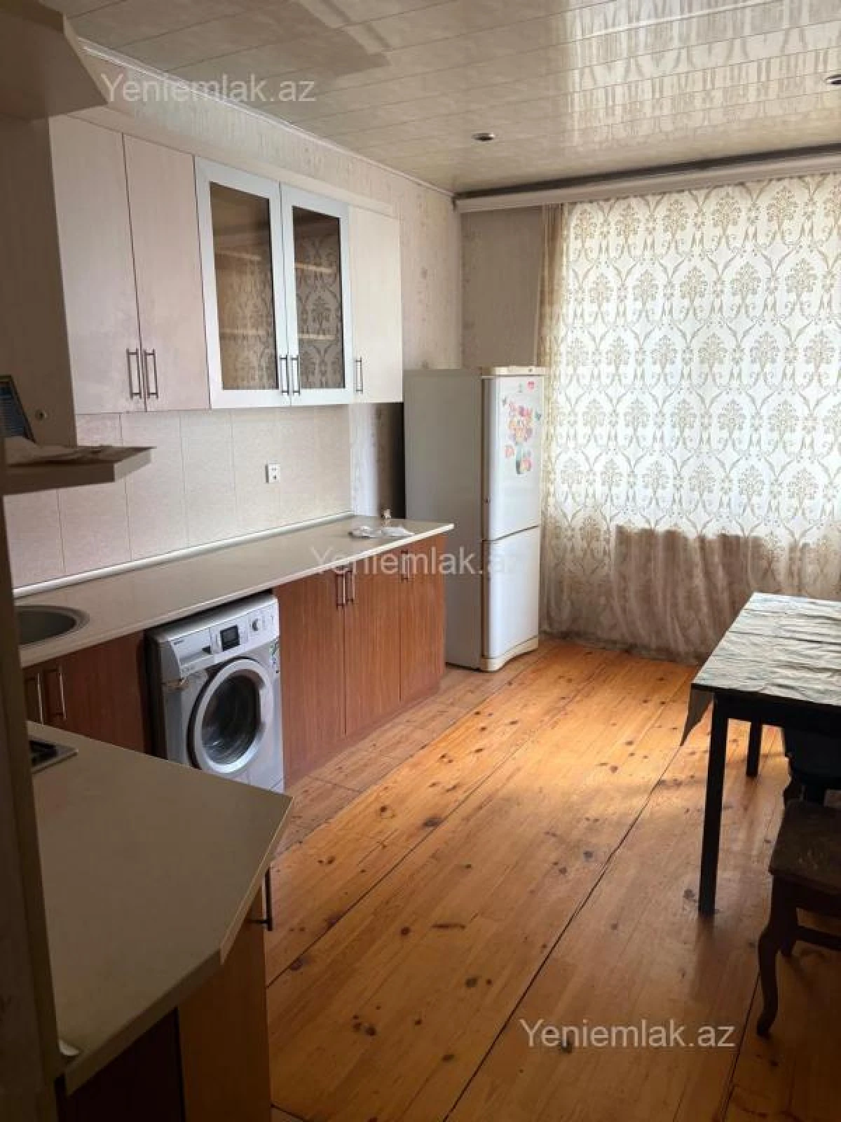 Satılır 2 otaqlı yeni tikili 70 m²