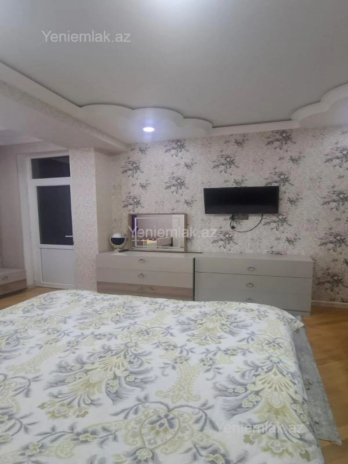 Satılır 2 otaqlı yeni tikili 55 m²