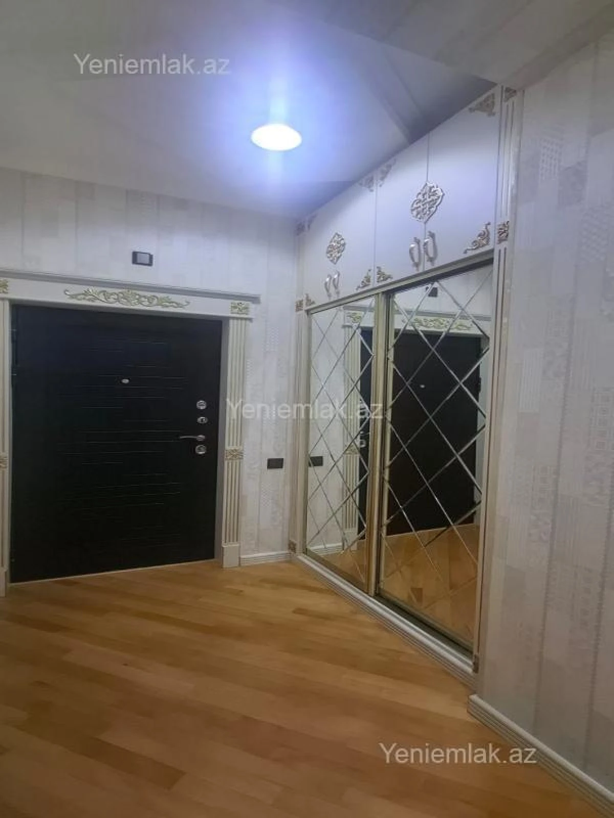 Satılır 2 otaqlı yeni tikili 55 m²