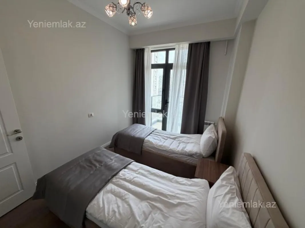 Satılır 3 otaqlı yeni tikili 56 m²