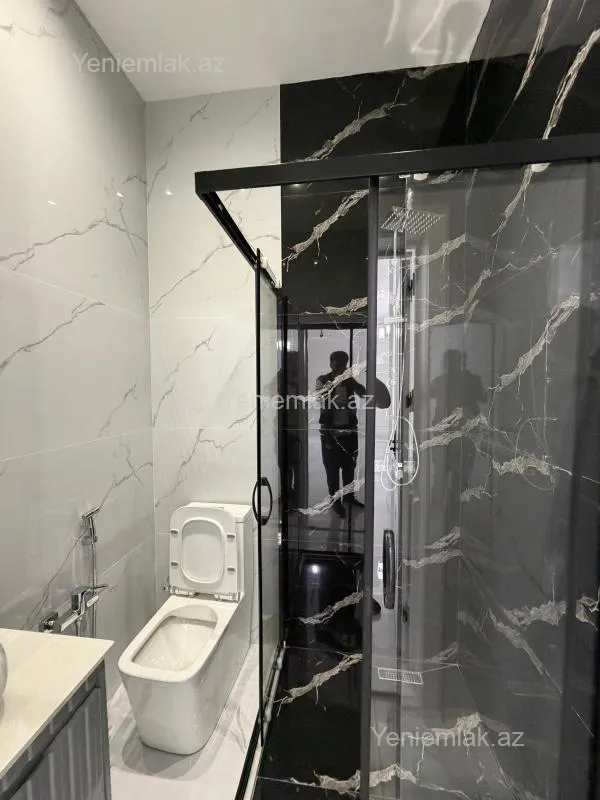 Satılır 4 otaqlı həyət evi 130 m²