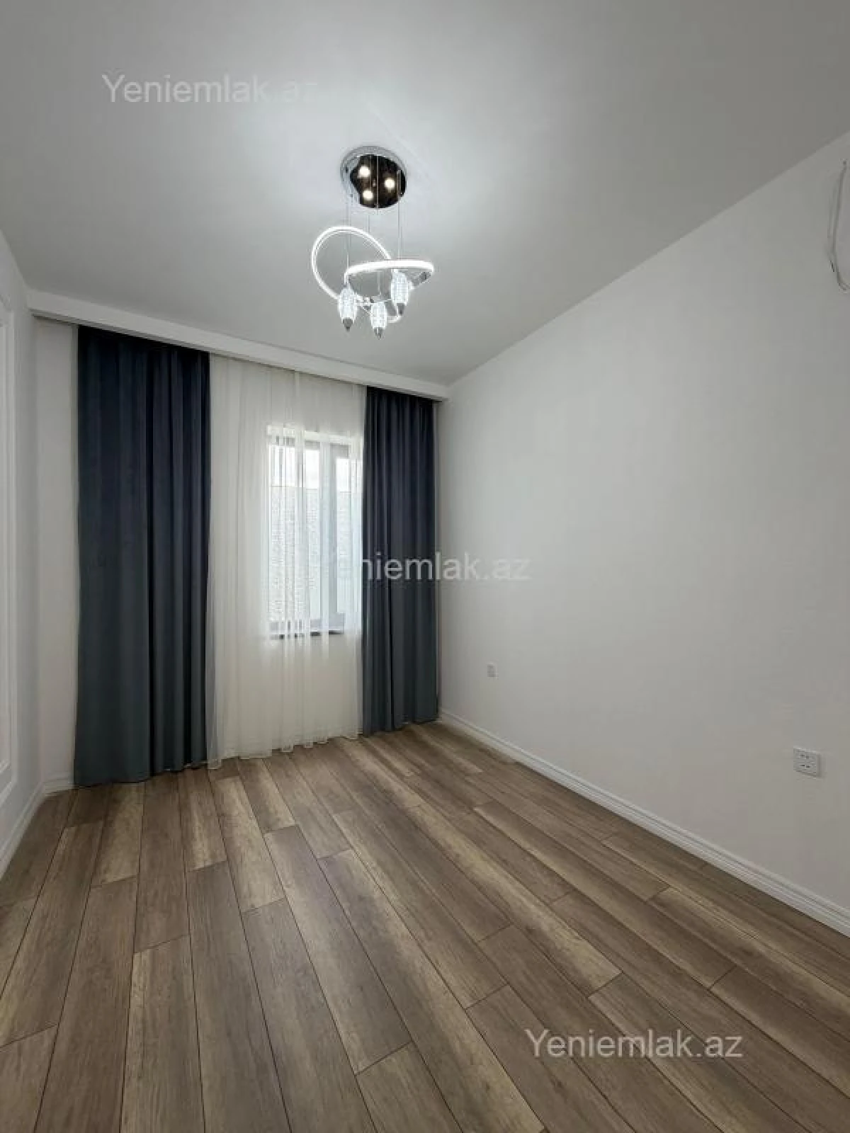 Satılır 4 otaqlı həyət evi 130 m²