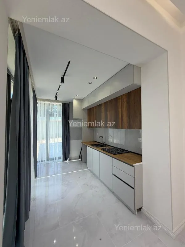 Satılır 4 otaqlı həyət evi 130 m²