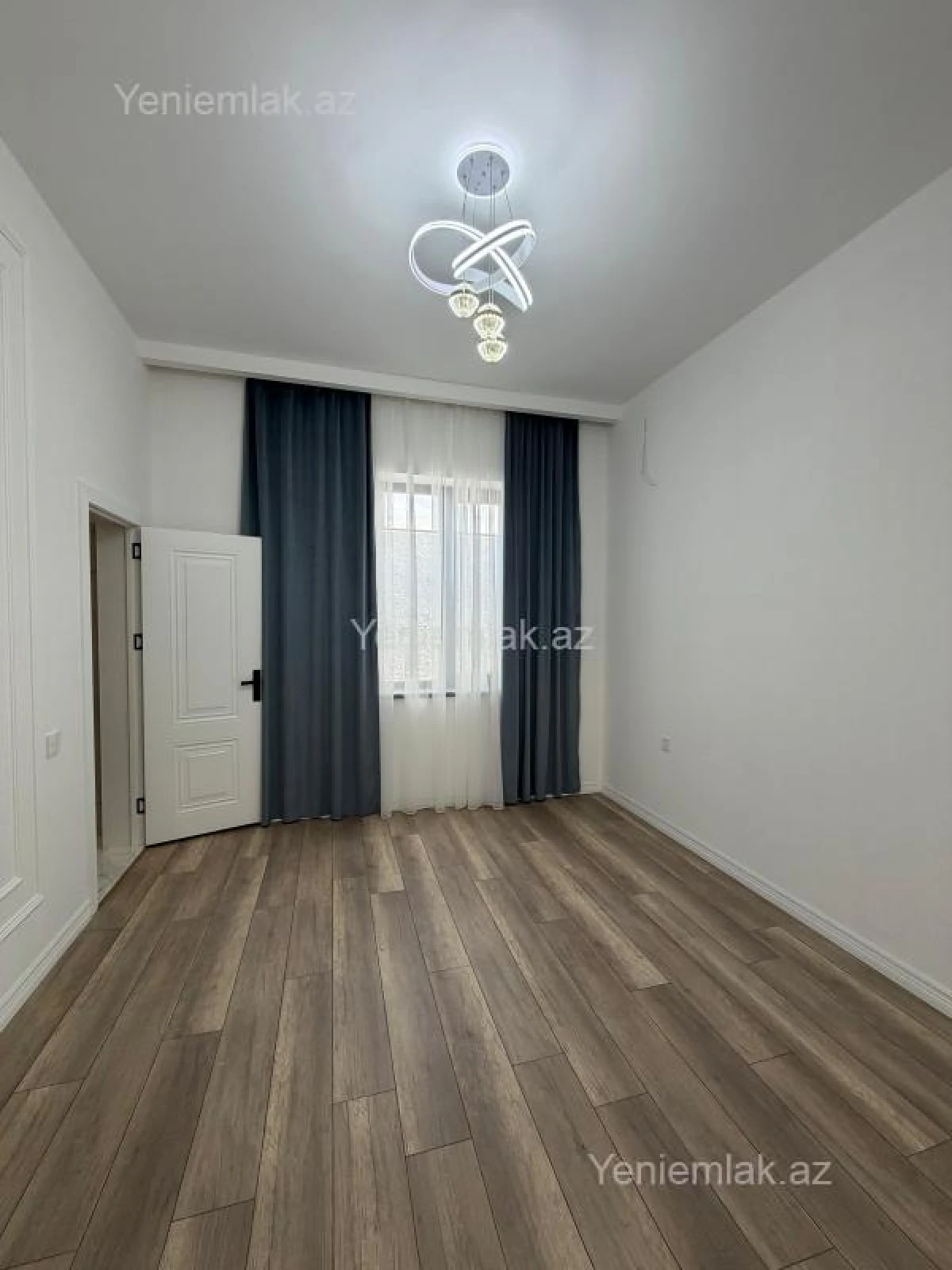Satılır 4 otaqlı həyət evi 130 m²