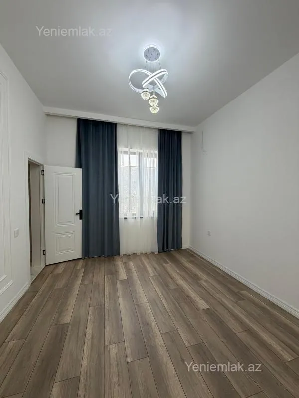 Satılır 4 otaqlı həyət evi 130 m²