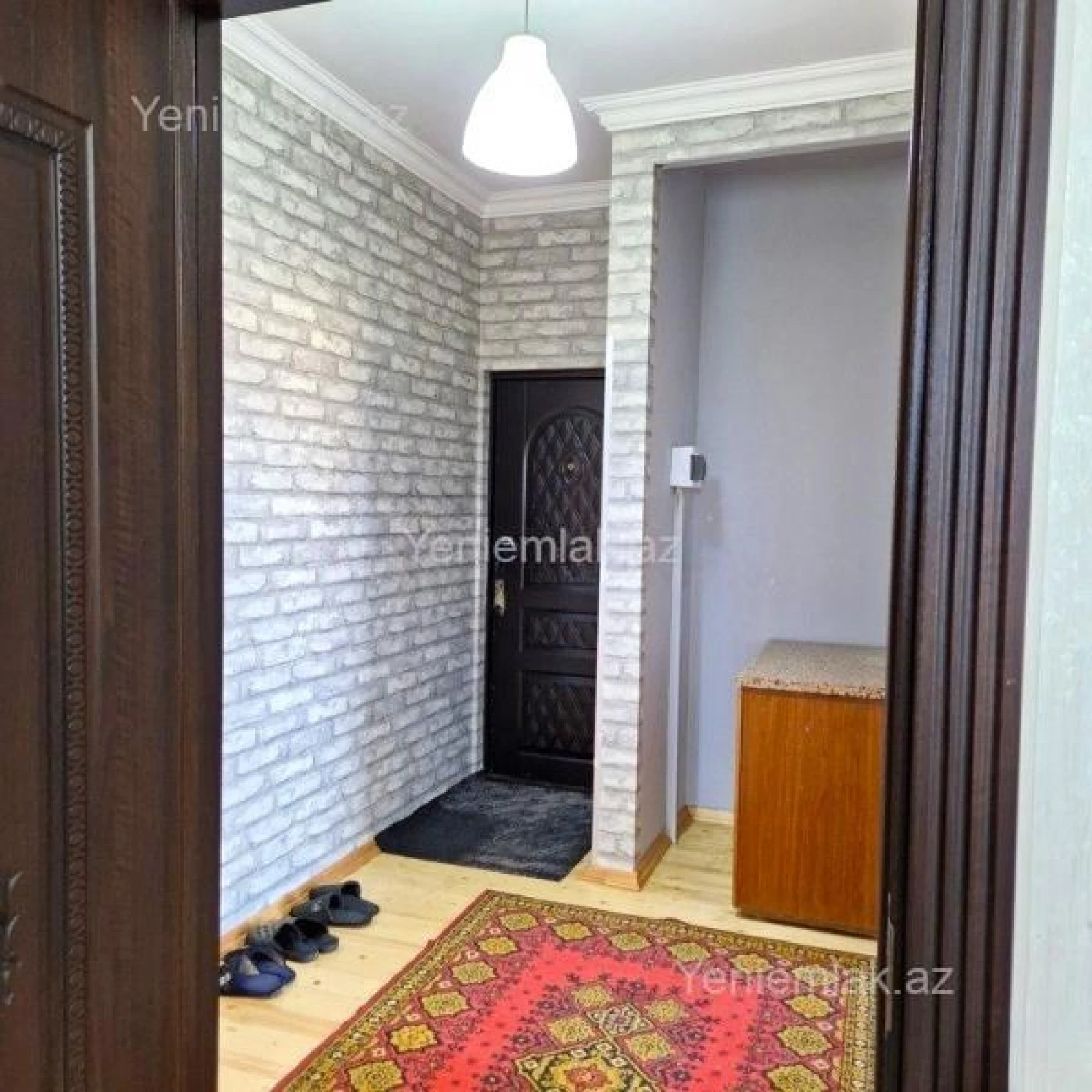 Satılır 3 otaqlı köhnə tikili 90 m²