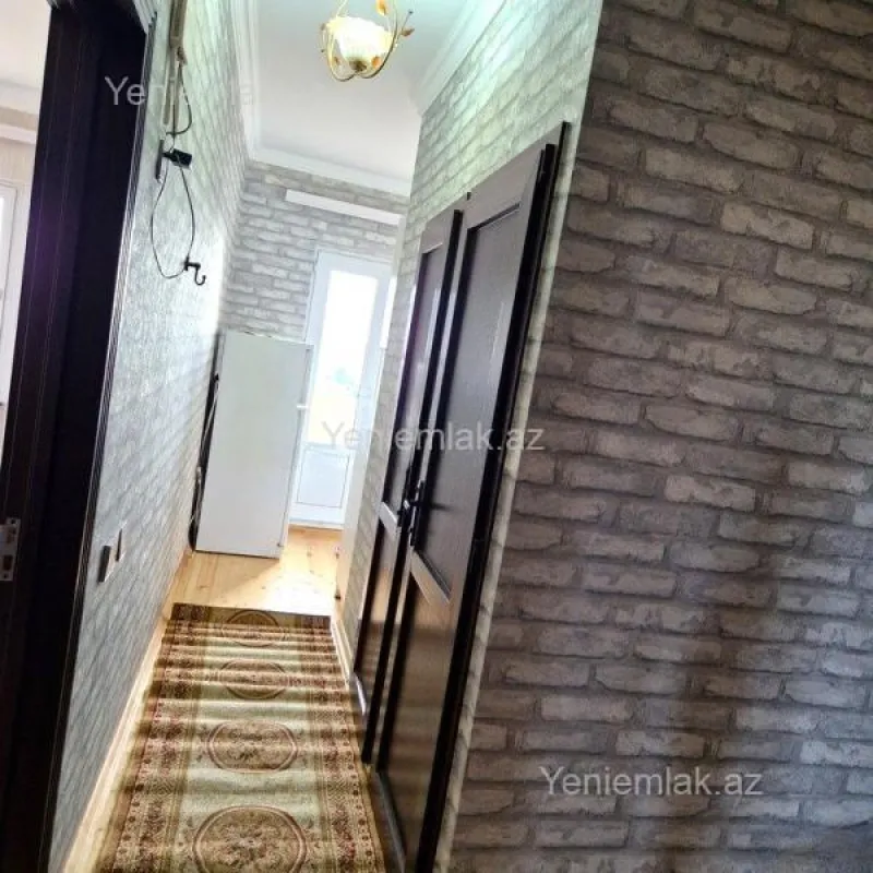 Satılır 3 otaqlı köhnə tikili 90 m²