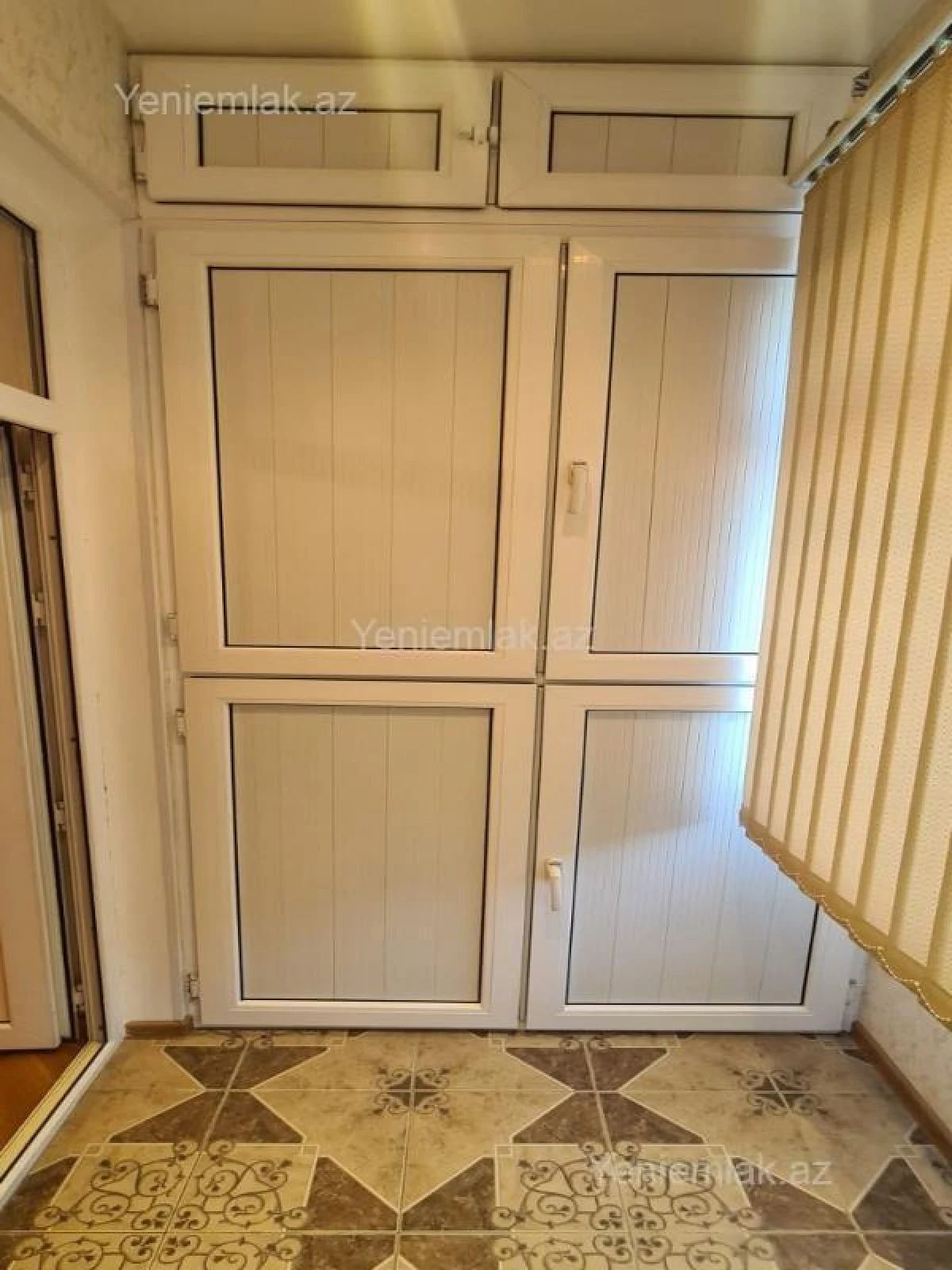 Satılır 3 otaqlı yeni tikili 140 m²