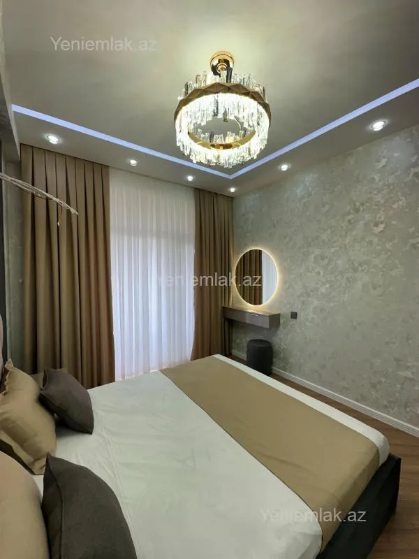 Satılır 2 otaqlı yeni tikili 55 m²