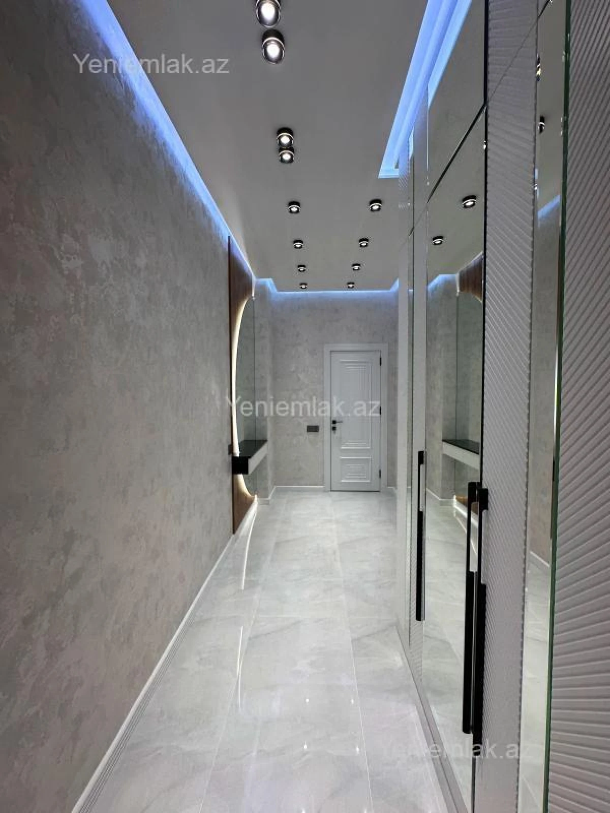 Satılır 2 otaqlı yeni tikili 55 m²