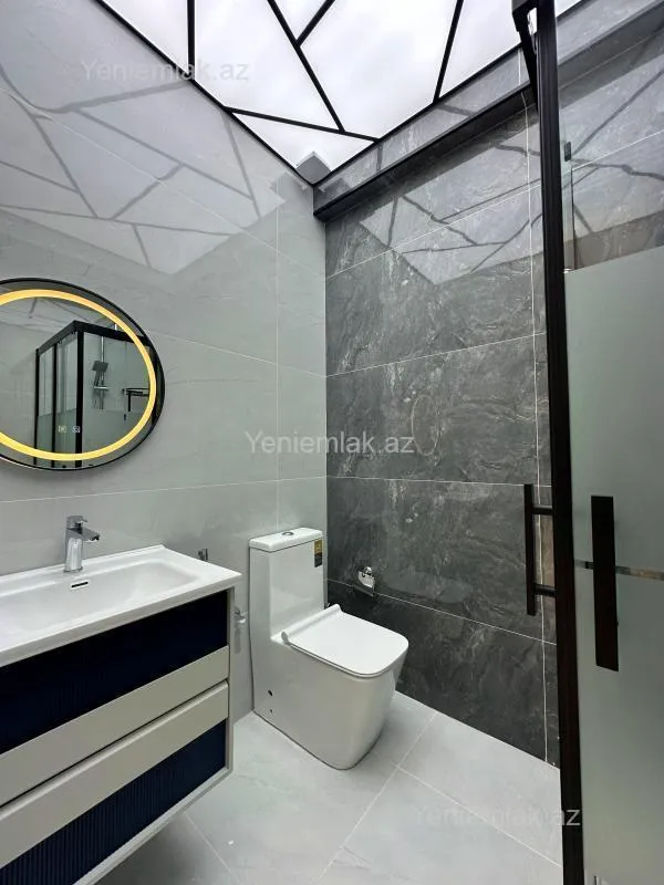 Satılır 2 otaqlı yeni tikili 55 m²