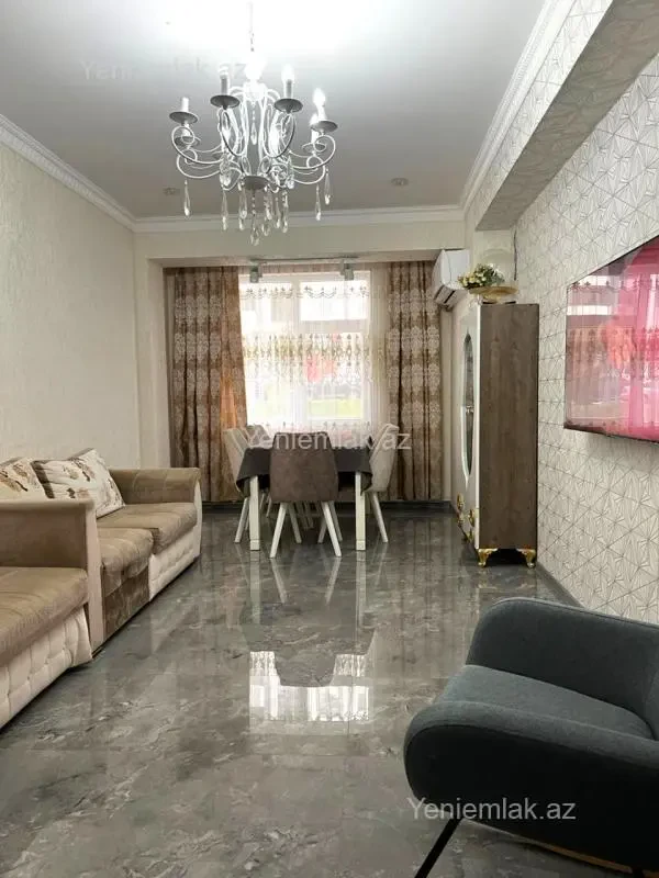 Satılır 3 otaqlı yeni tikili 100 m²