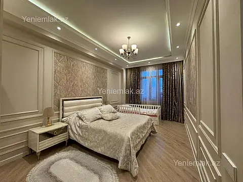 Satılır 2 otaqlı yeni tikili 112 m²