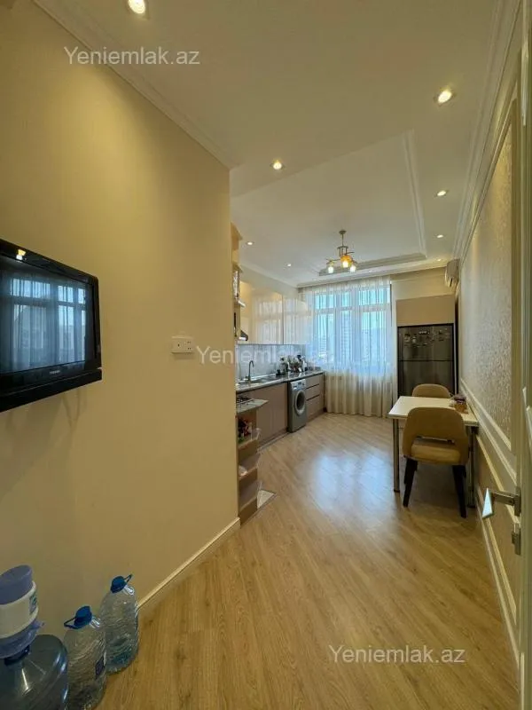 Satılır 2 otaqlı yeni tikili 112 m²