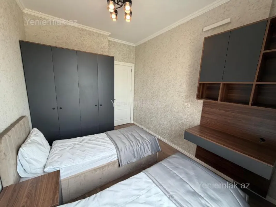 Satılır 3 otaqlı yeni tikili 50 m²