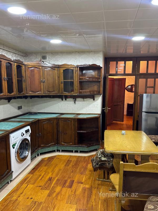 Satılır 4 otaqlı köhnə tikili 103 m² — Sumqayıt, 9-cu mikrorayon 4 otaq 103.00 m²