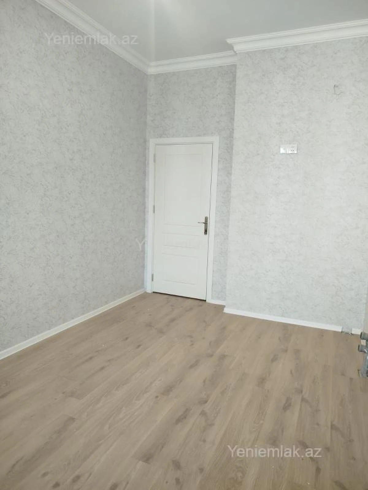 Satılır 2 otaqlı yeni tikili 63 m²
