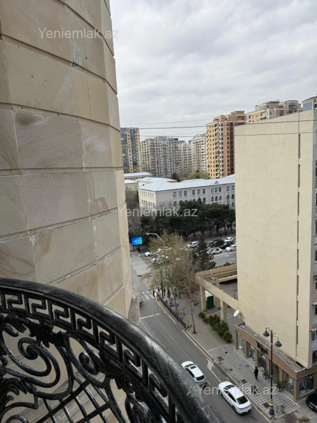 Satılır 3 otaqlı yeni tikili 150 m²