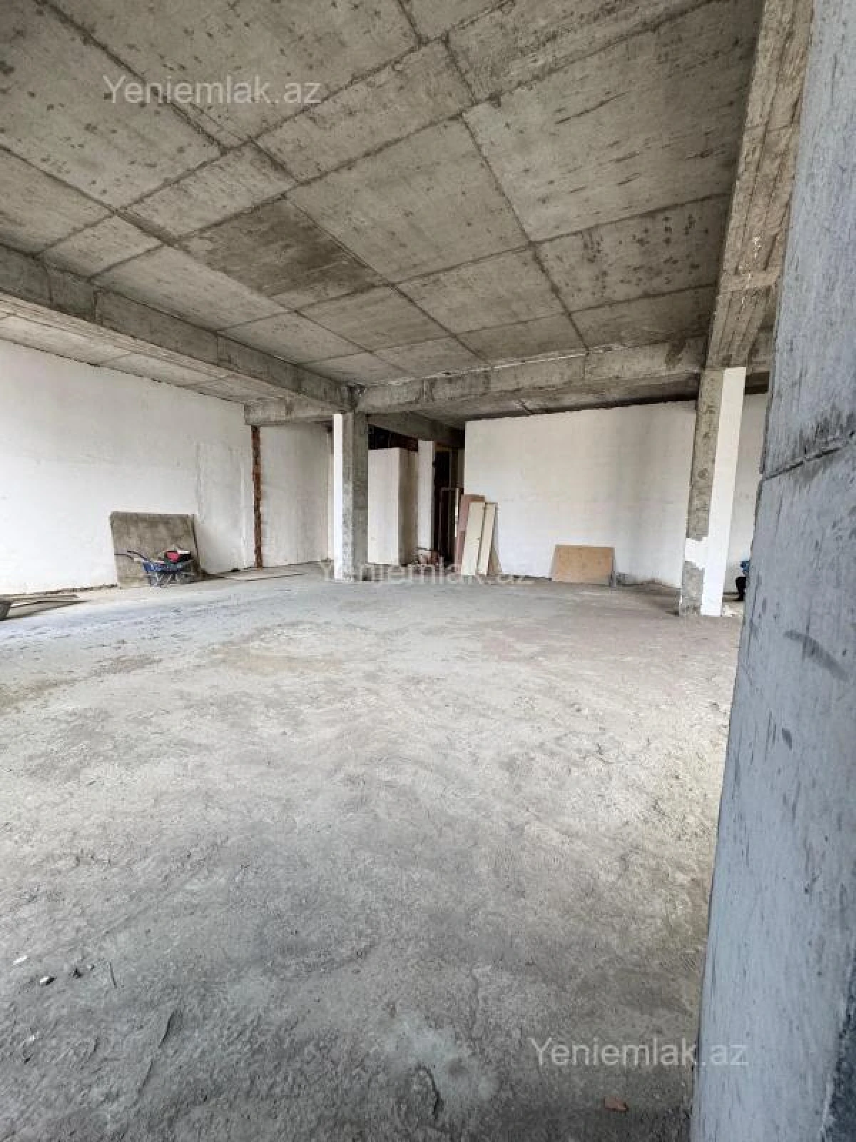 Satılır 3 otaqlı yeni tikili 150 m²