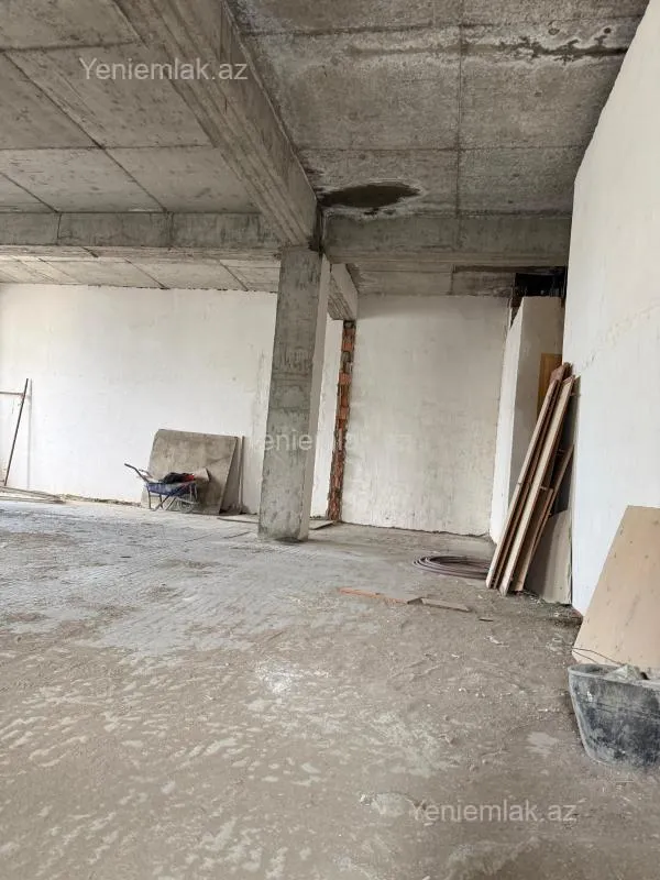 Satılır 3 otaqlı yeni tikili 150 m²