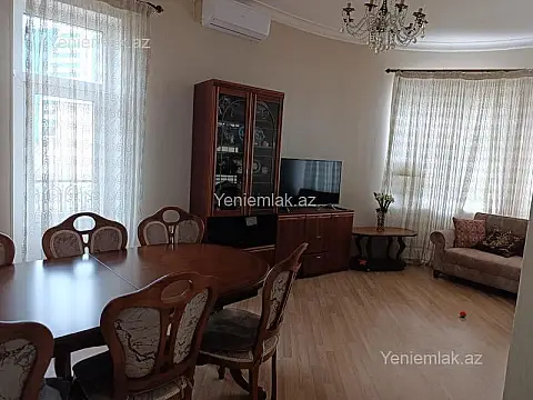 Satılır 3 otaqlı köhnə tikili 65 m² — Bakı, Nərimanov 3 otaq 65.00 m²