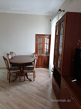 Satılır 3 otaqlı köhnə tikili 65 m²